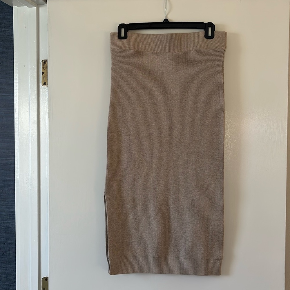 NWT White + Warren Knit Midi Skirt Tan/Beige Size Small
